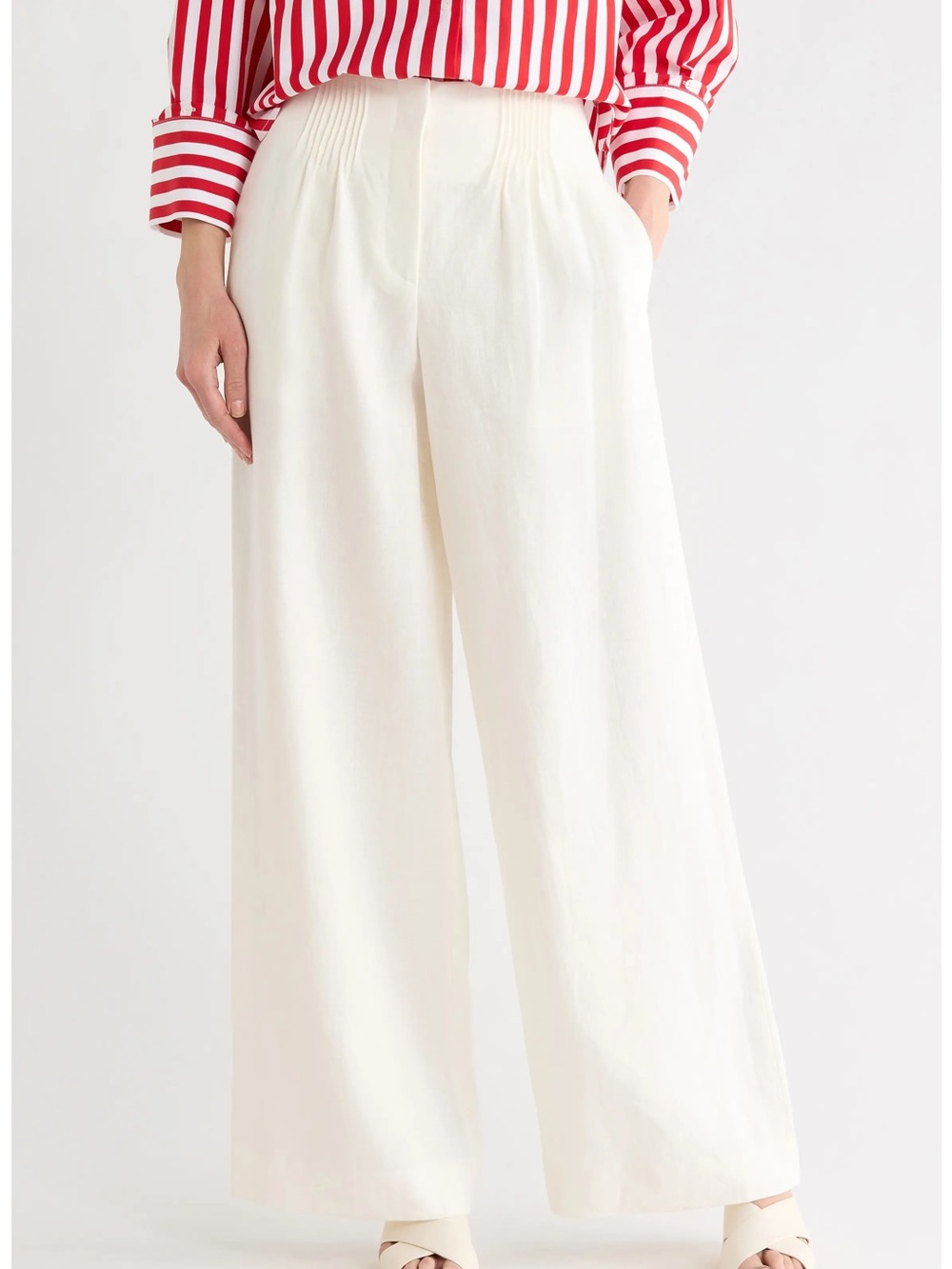 Elegant Wide-Leg Cream Pants with Pleated Waist